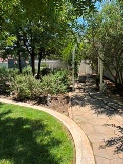 3740 Blossom Lane Property Photo 3