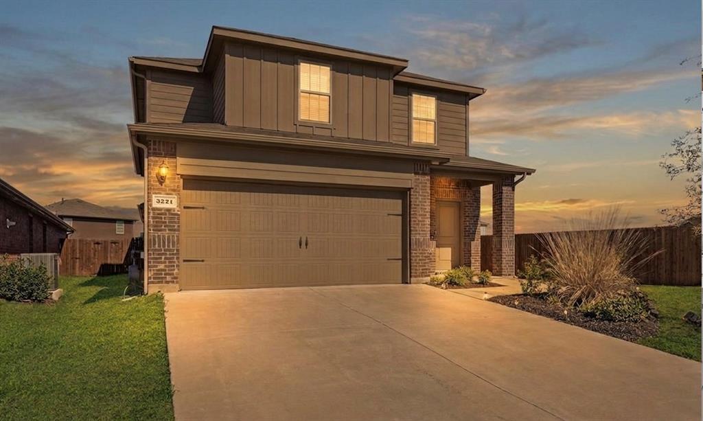 3221 Watterson Way Property Photo 1