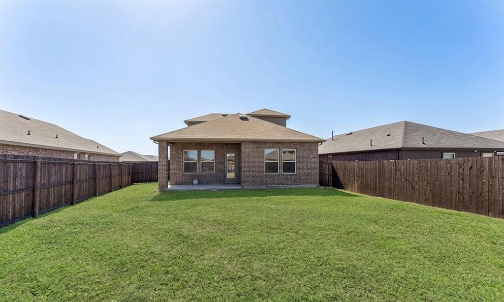 3221 Watterson Way Property Photo 15