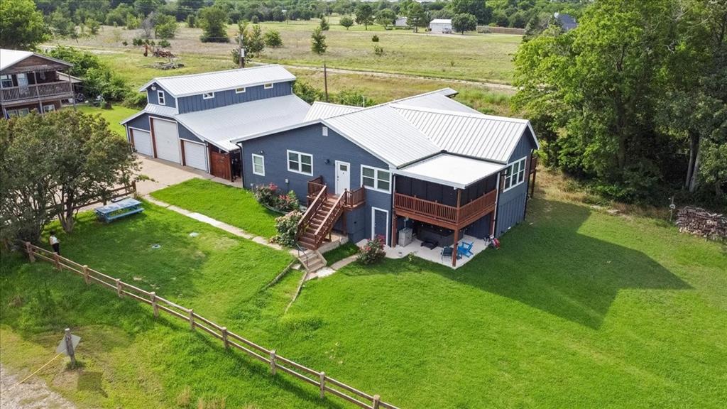 241 Rs County Road 1534 Property Photo 4