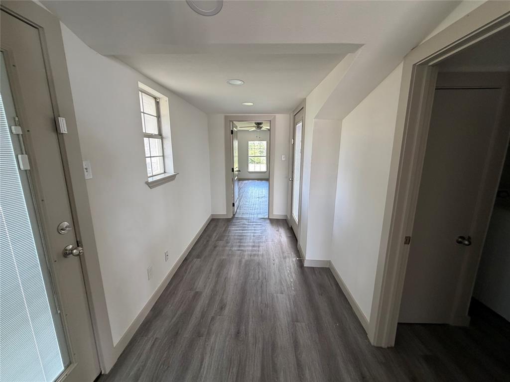 605 N Pine Street Property Photo 9
