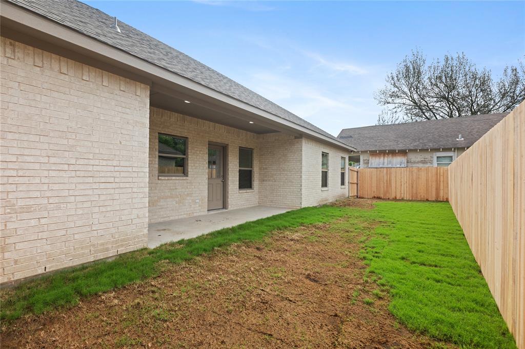 209 W Bonham Street Property Photo 25