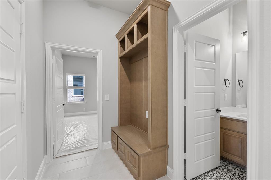 2822 Dolomite Drive Property Photo 24