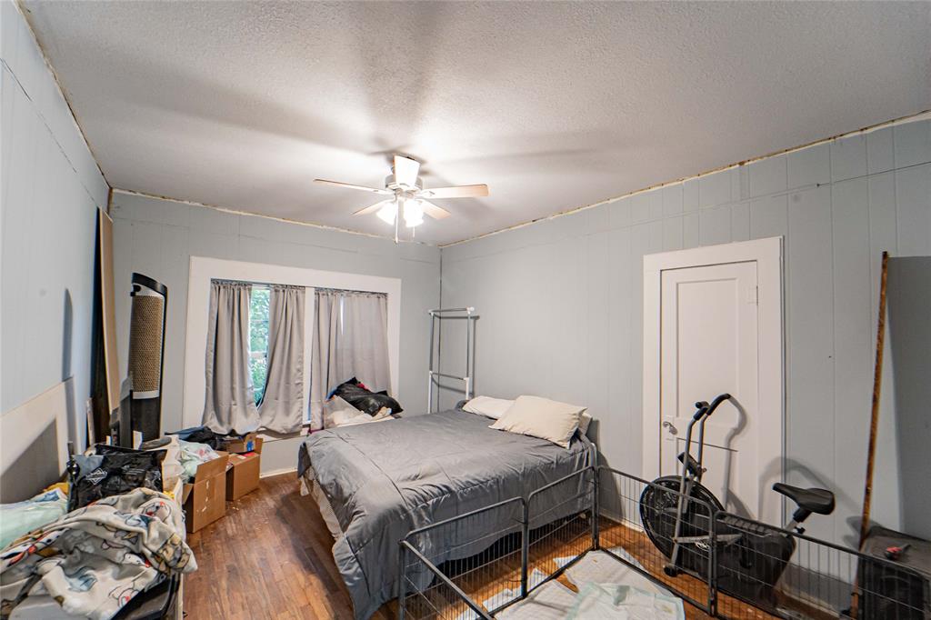 1211 W Hullum Street Property Photo 15