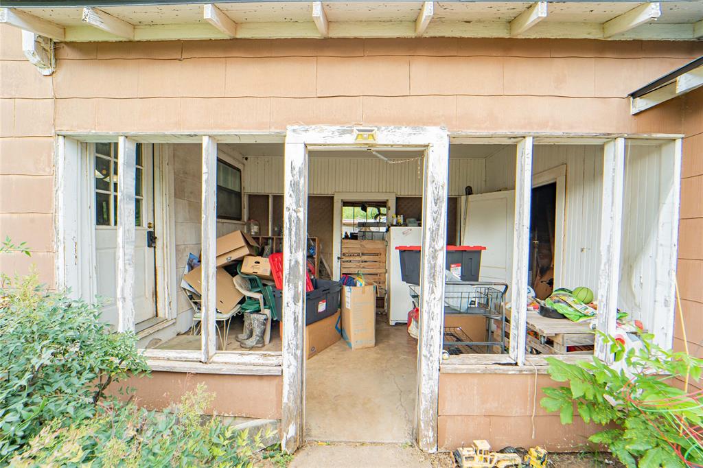 1211 W Hullum Street Property Photo 21