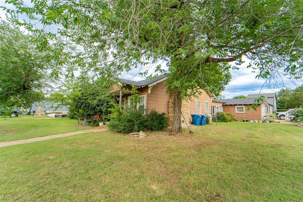 1211 W Hullum Street Property Photo 27
