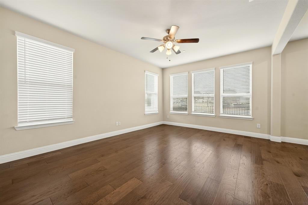 4857 Pasadena Drive Property Photo 4