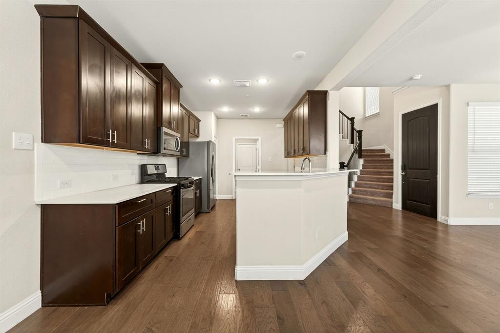 4857 Pasadena Drive Property Photo 7