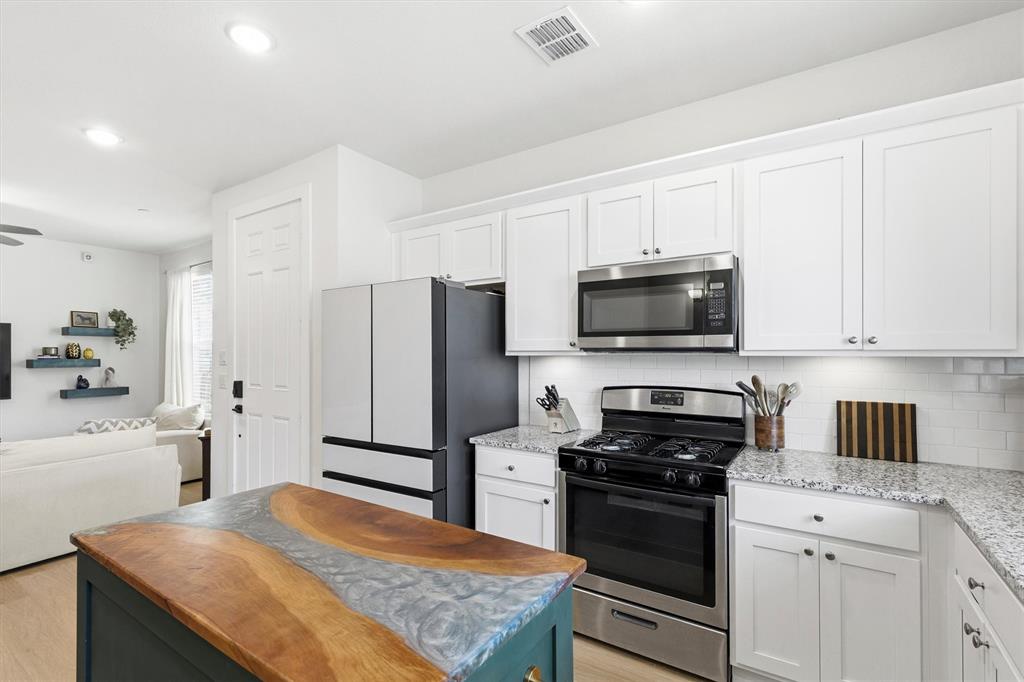 7688 Resting Mews Property Photo 9