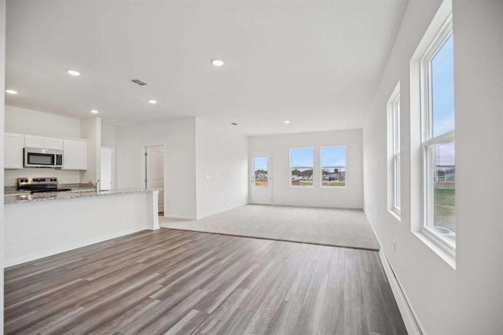 909 Palmer Road Property Photo 13