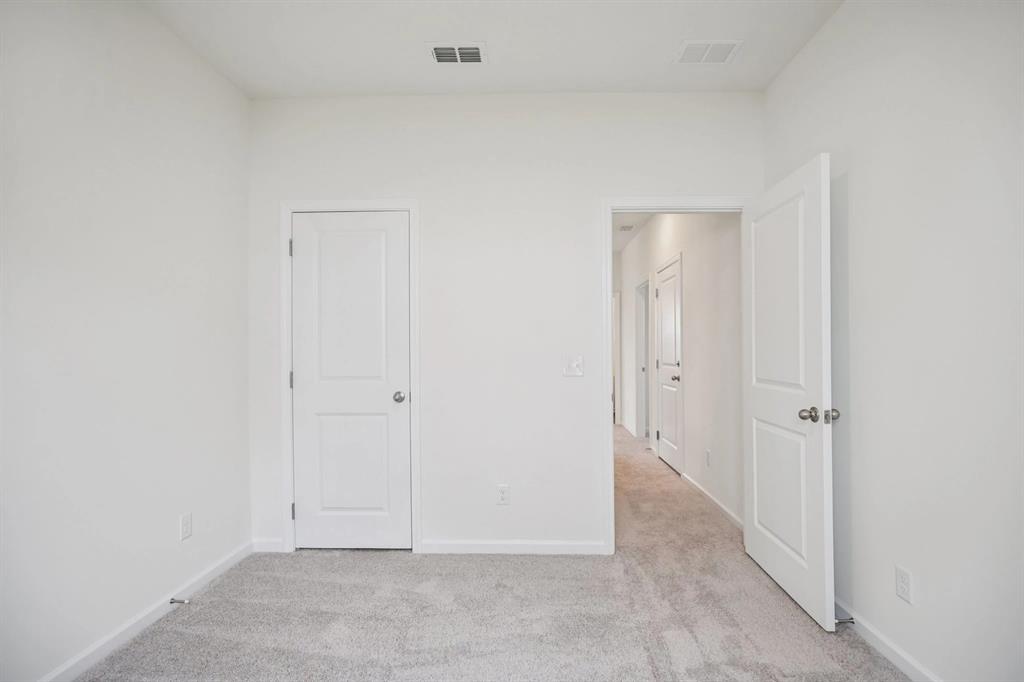 909 Palmer Road Property Photo 17