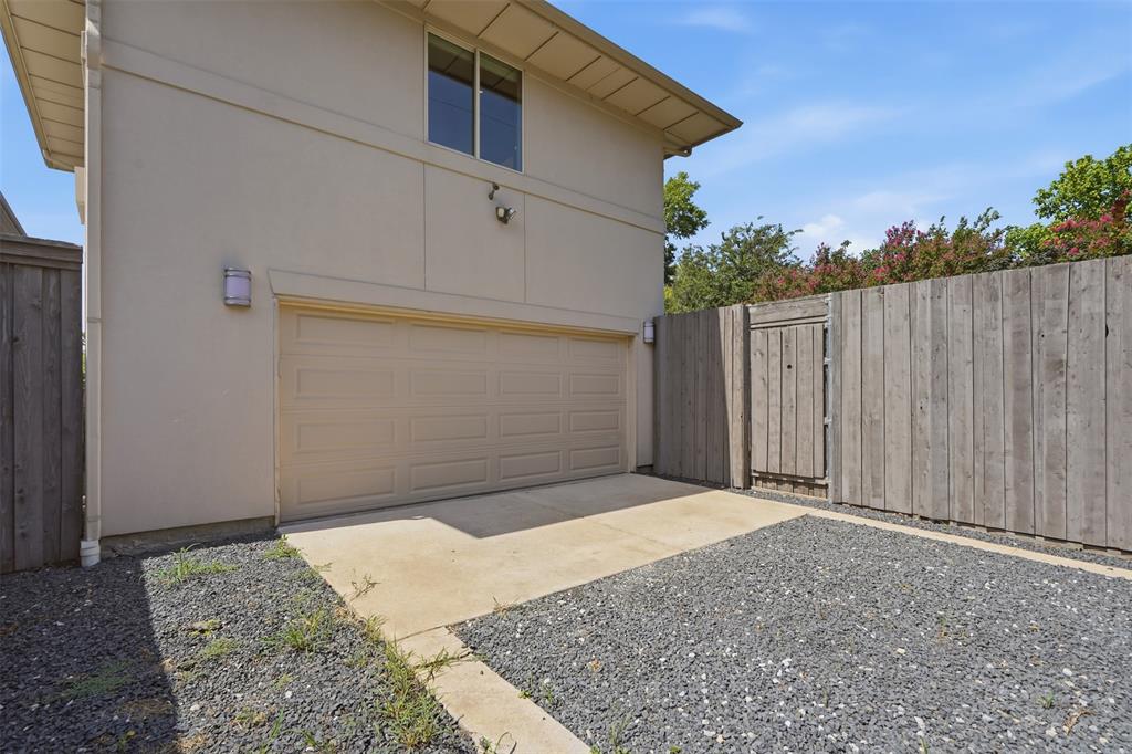 5211 Miller Avenue Property Photo 40