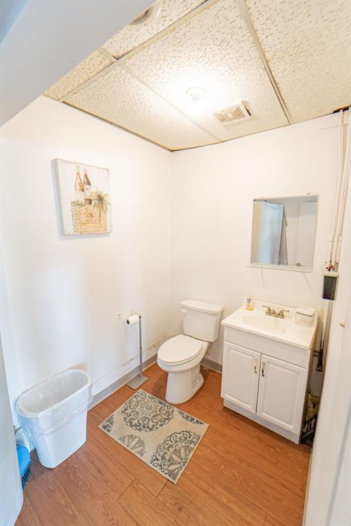 1104 W Walker Street Property Photo 7