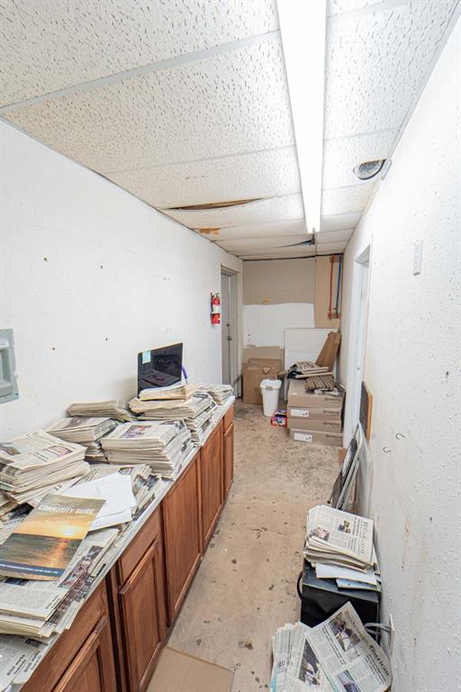 1104 W Walker Street Property Photo 8