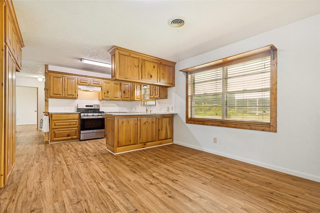 5083 N State Highway 78 Highway Property Photo 12