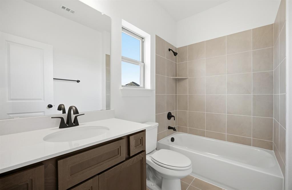 1828 Venture Drive Property Photo 27