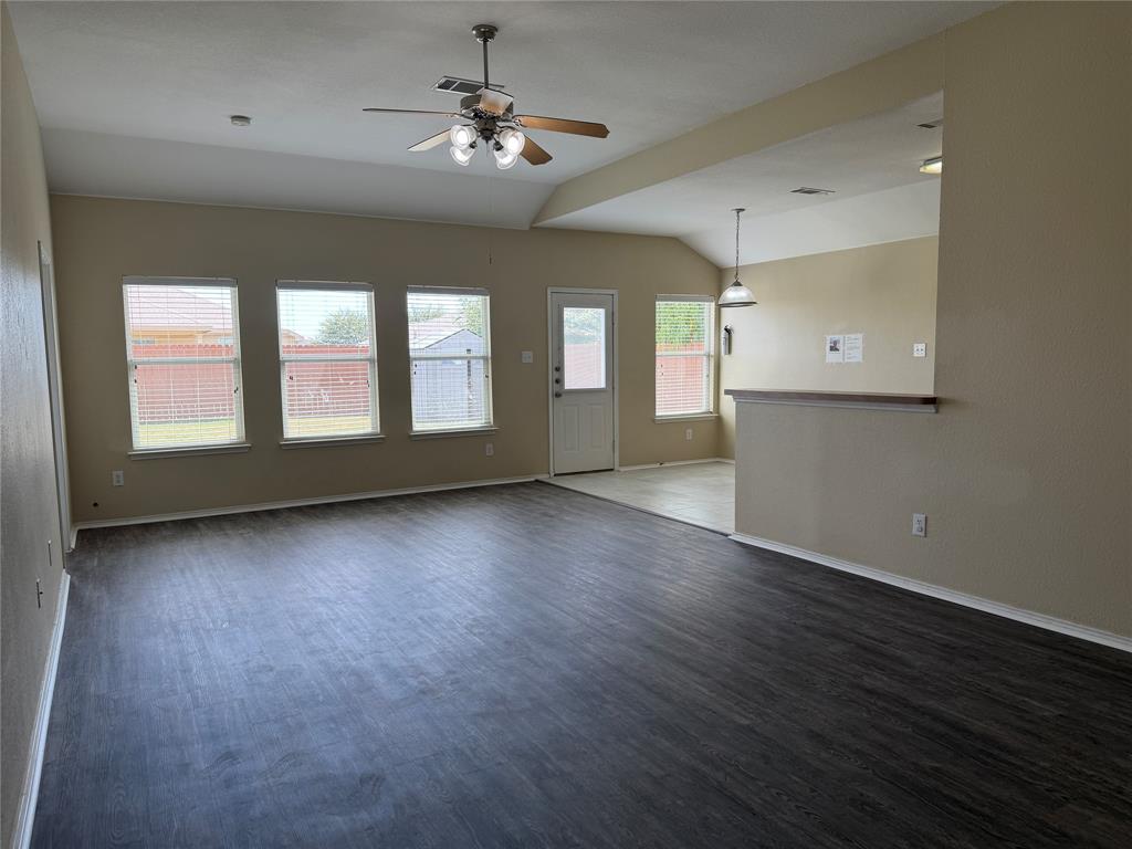 301 Meadow Lark Lane Property Photo 11