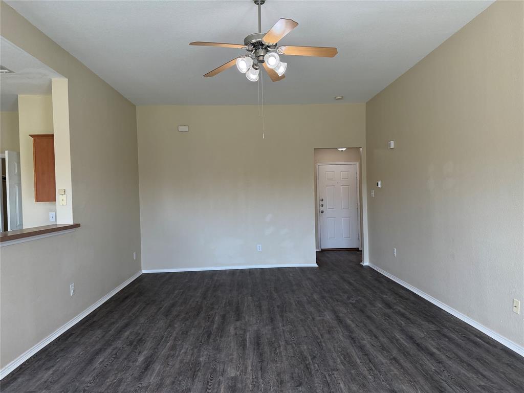 301 Meadow Lark Lane Property Photo 19