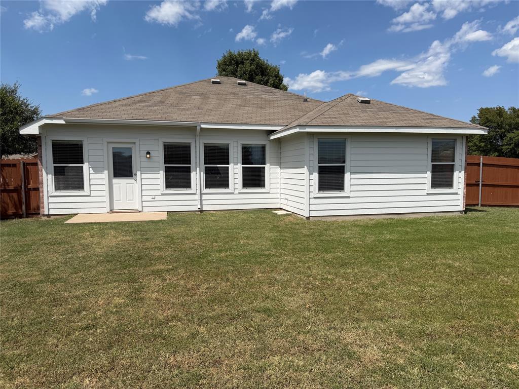 301 Meadow Lark Lane Property Photo 32