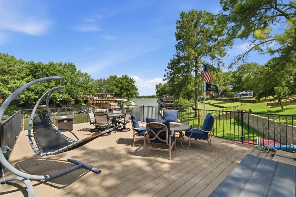 325 Driftwood Court Property Photo 33
