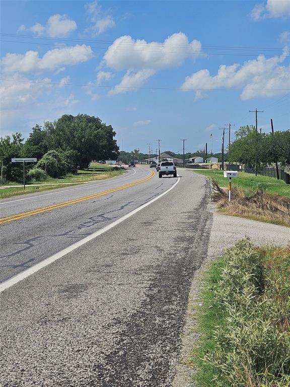 517 S Main Highway Property Photo 4