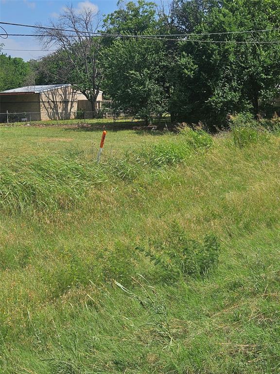 517 S Main Highway Property Photo 7