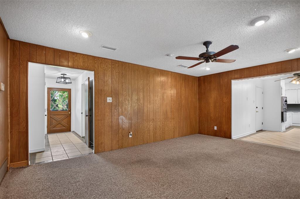 1007 Johnson Lane Property Photo 17