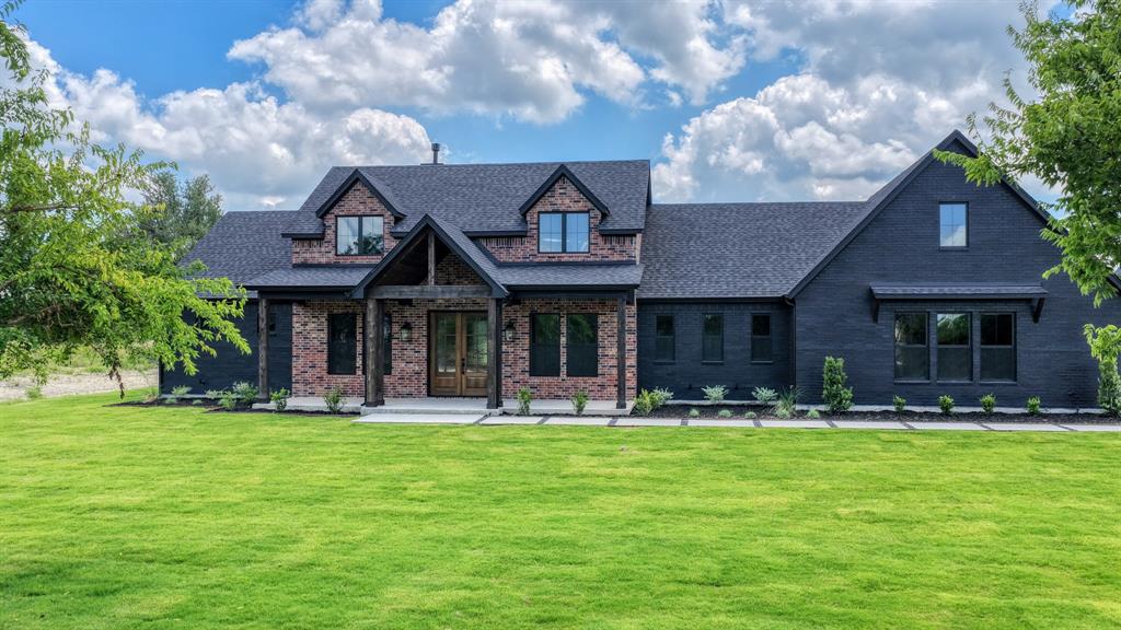 548 Aermotor Loop Property Photo 3