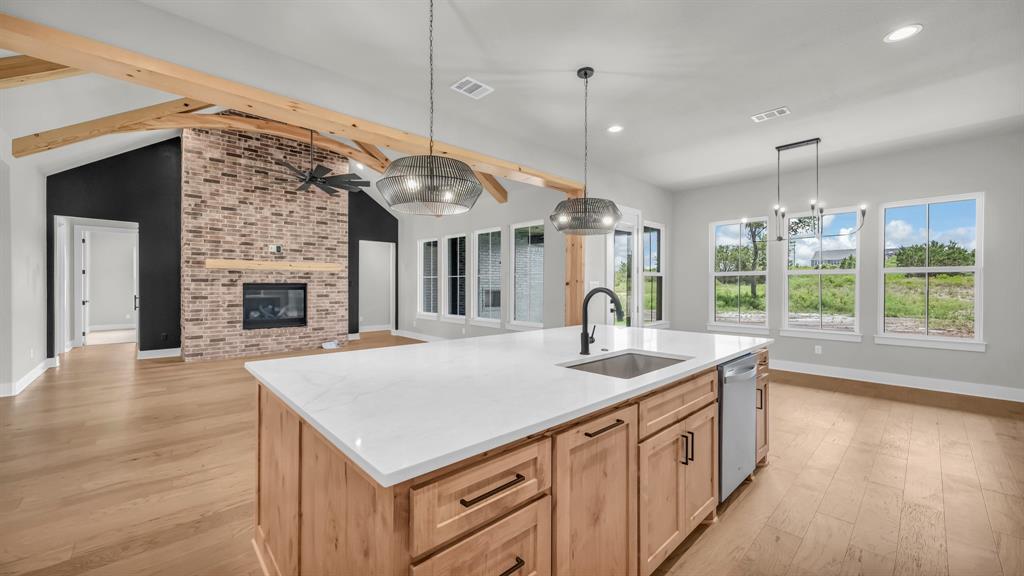 548 Aermotor Loop Property Photo 13