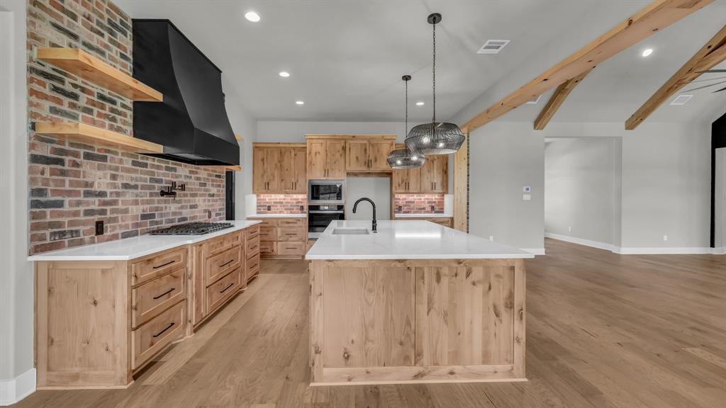 548 Aermotor Loop Property Photo 15