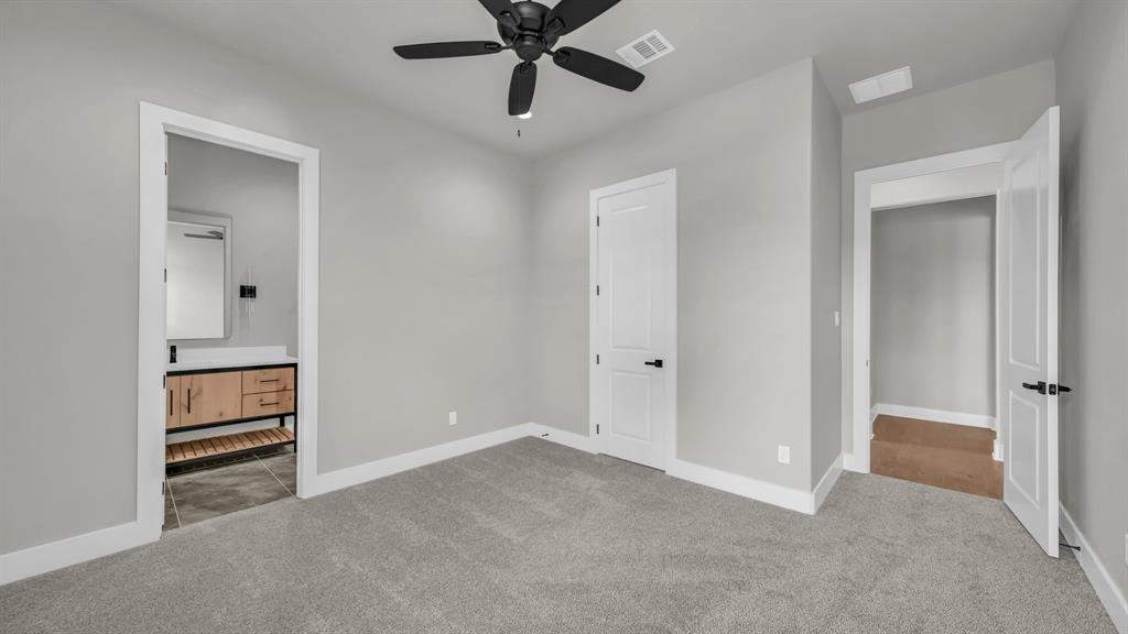 548 Aermotor Loop Property Photo 22
