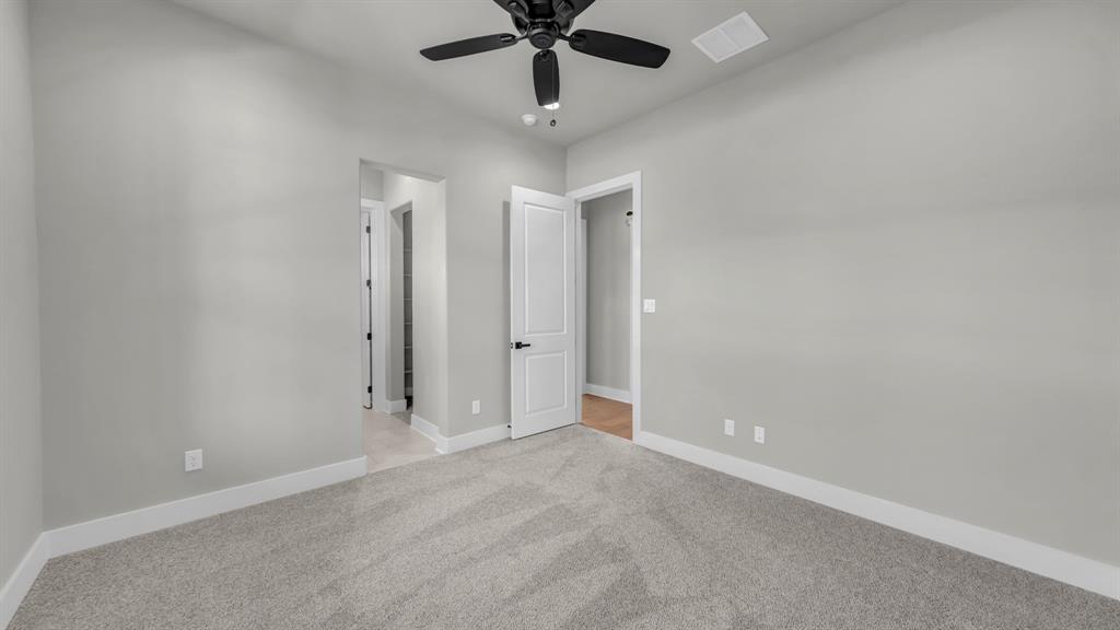 548 Aermotor Loop Property Photo 30