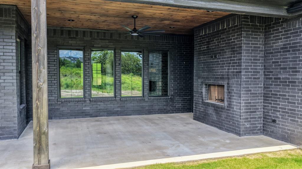 548 Aermotor Loop Property Photo 37