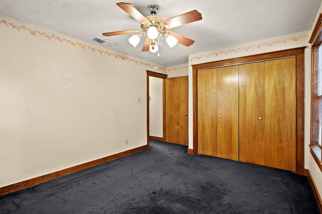 8659 Farm Road 115 Property Photo 27