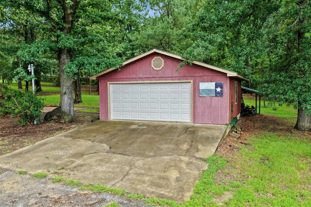 8659 Farm Road 115 Property Photo 34