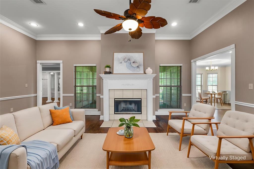 10336 Meadowview Drive Property Photo 4