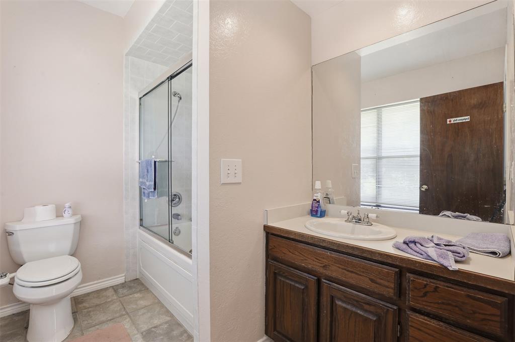 1115 N Main Street Property Photo 24