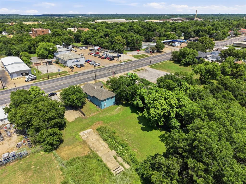 1115 N Main Street Property Photo 33