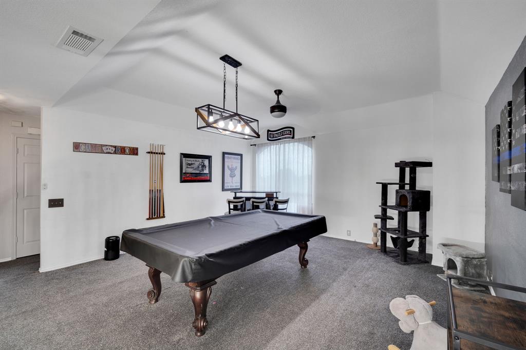 428 Vasey Oak Drive Property Photo 15