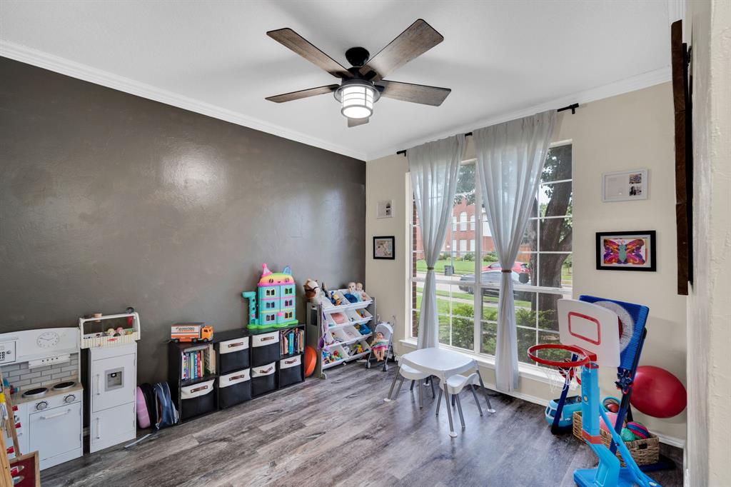 428 Vasey Oak Drive Property Photo 30