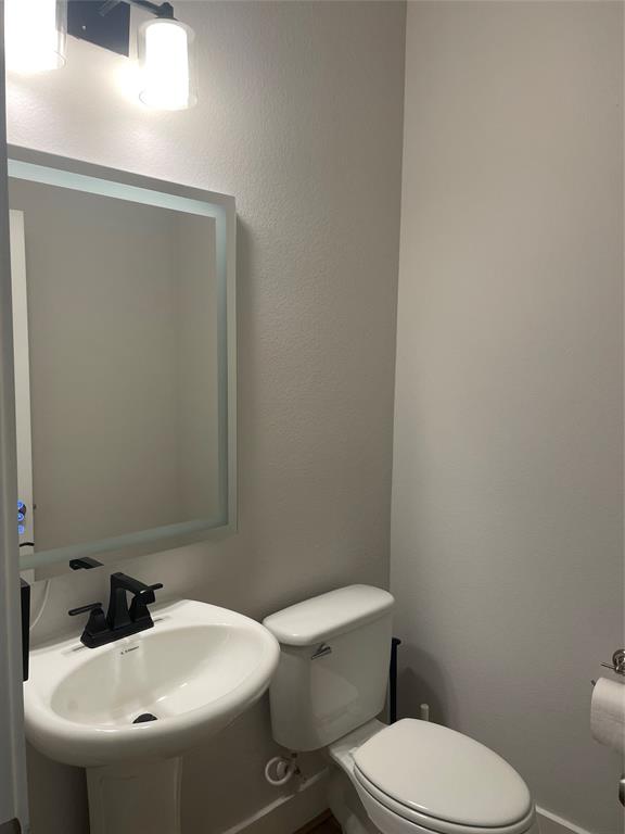7569 Reis Lane Property Photo 11