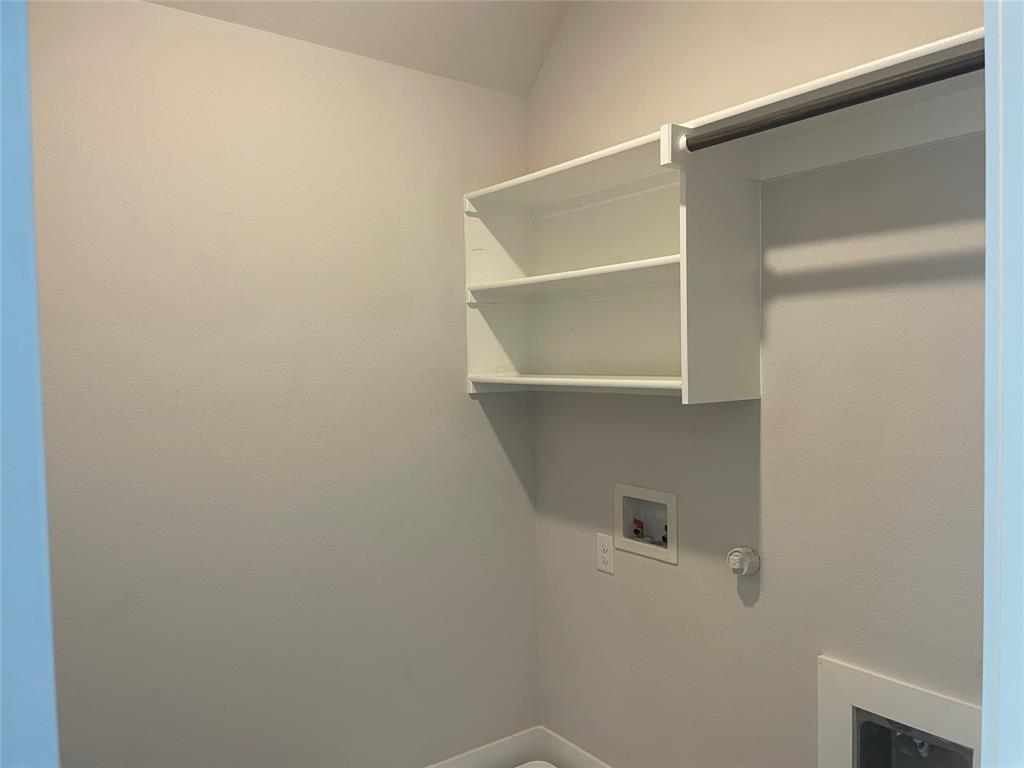 7569 Reis Lane Property Photo 22