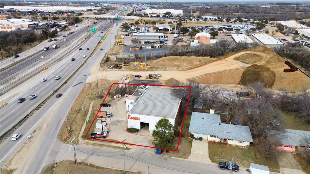 600 N Stemmons Freeway 0 Property Photo 1