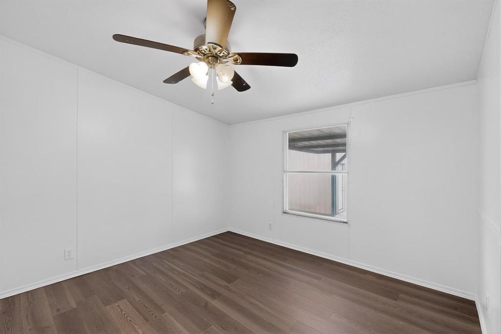 6553 Private Road 2270 Property Photo 16