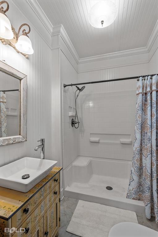 724 College Street Property Photo 23