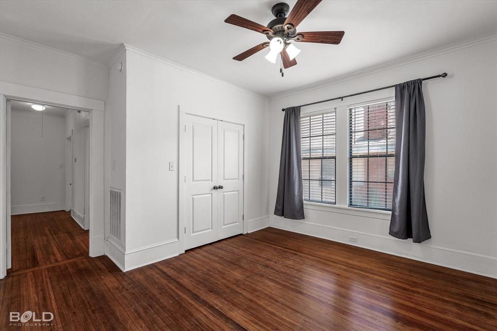 724 College Street Property Photo 26