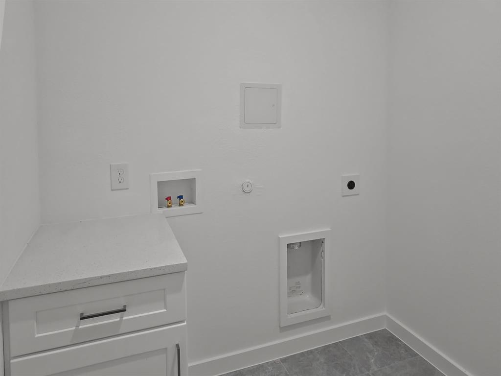 9616 Thorncrown Lane Property Photo 12