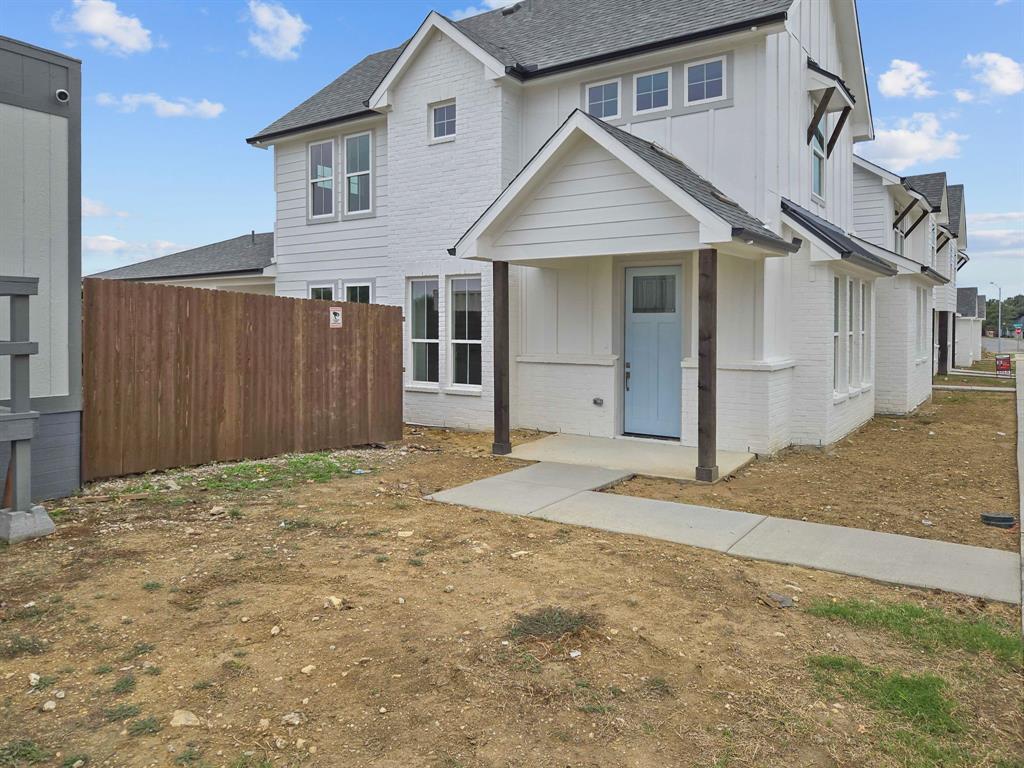 9616 Thorncrown Lane Property Photo 29