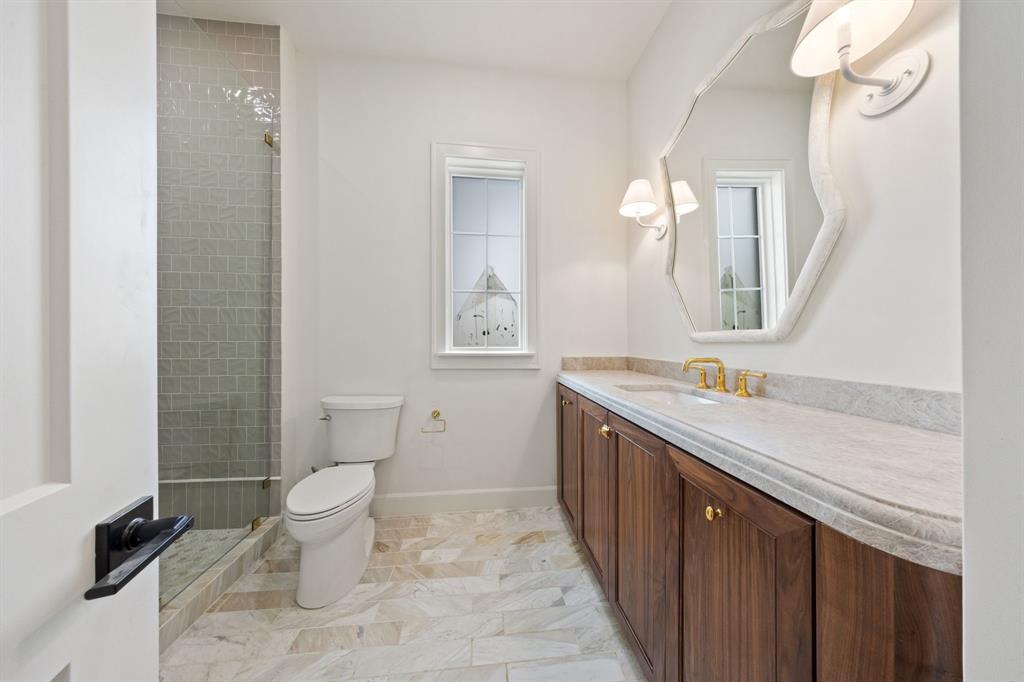 6930 Pemberton Drive Property Photo 27