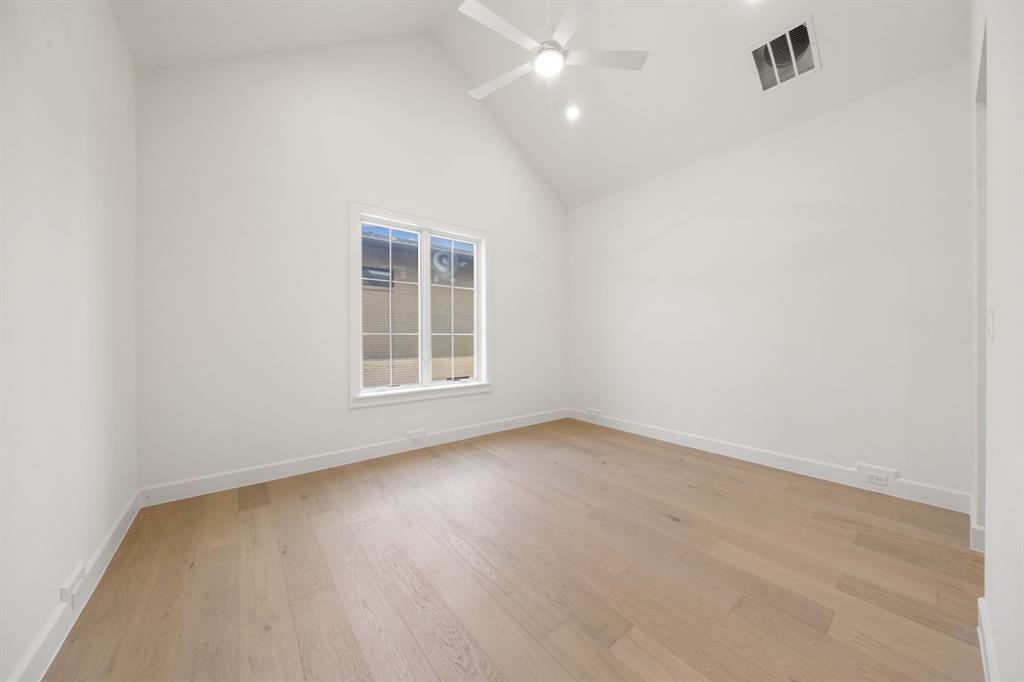 6930 Pemberton Drive Property Photo 29